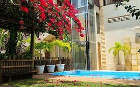 Muriu Beach Flat